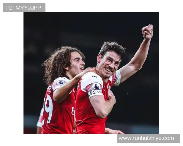 《足球场上的奇趣瞬间：球星们的搞笑时刻与奇妙冒险》