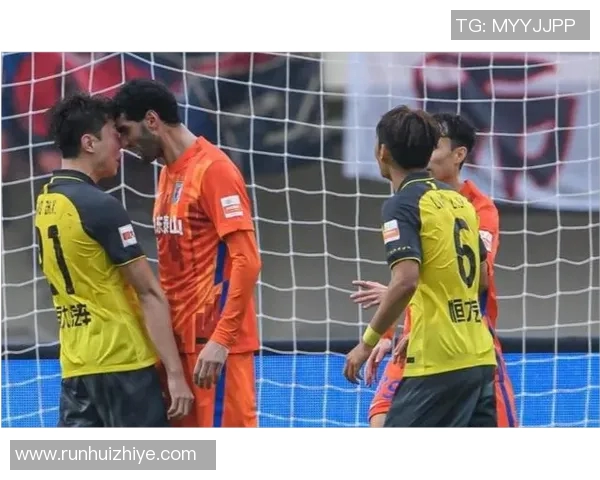 中超最帅国足球星颜值爆表球场风采尽显引领时尚潮流