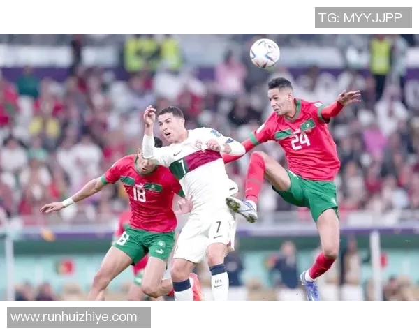 摩洛哥足球队世界杯球星崛起背后的故事与传奇瞬间 摩洛哥足球队世界杯球星崛起背后的故事与传奇瞬间